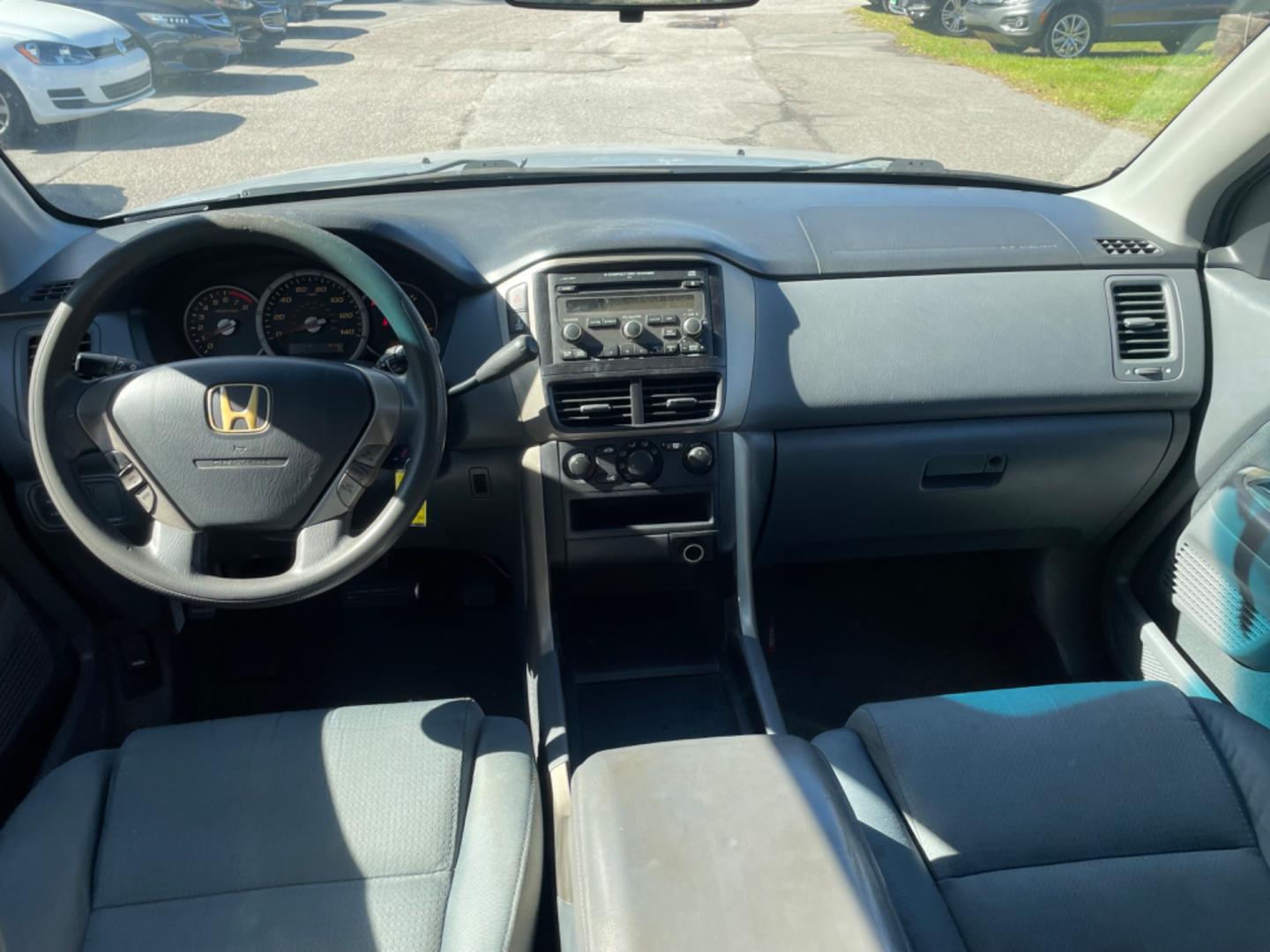 2008 SILVER HONDA PILOT VP (5FNYF18258B) with an 3.5L engine, Automatic transmission, located at 5103 Dorchester Rd., Charleston, SC, 29418-5607, (843) 767-1122, 36.245171, -115.228050 - Photo#16